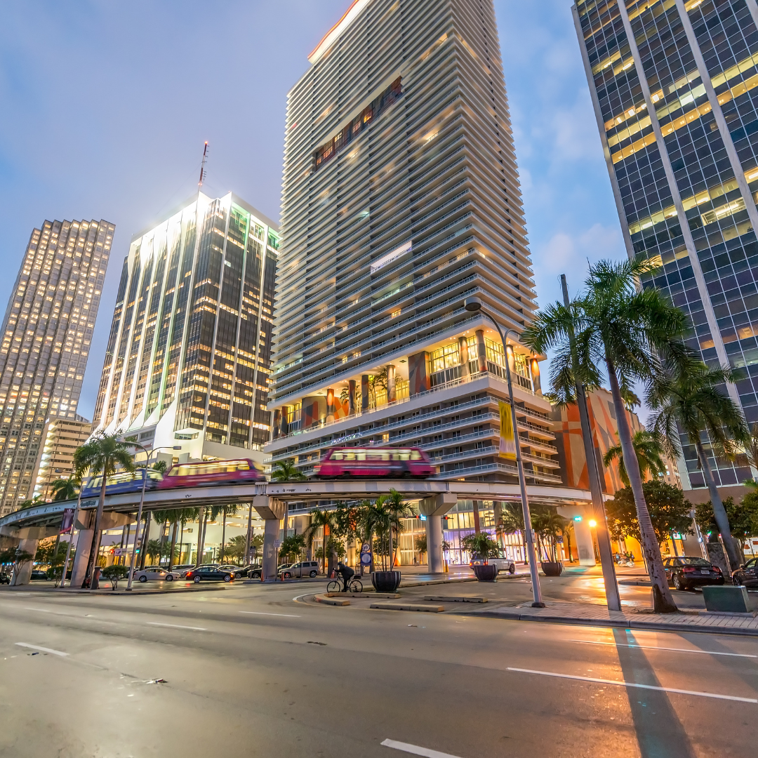 Florida tiene cuatro de las diez mejores ciudades para iniciar un negocio en 2024